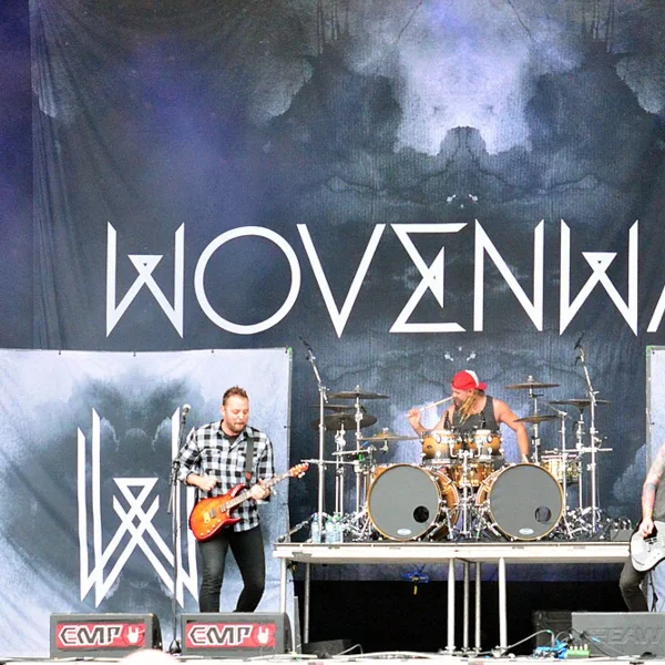 Wovenwar