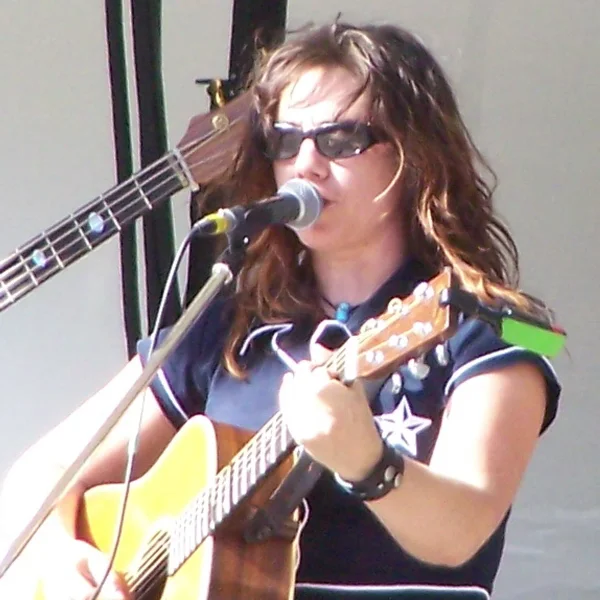 Cara Luft
