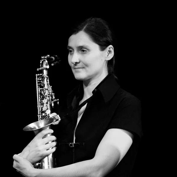 Angelika Niescier