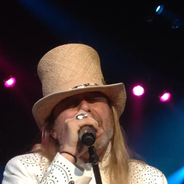 Robin Zander