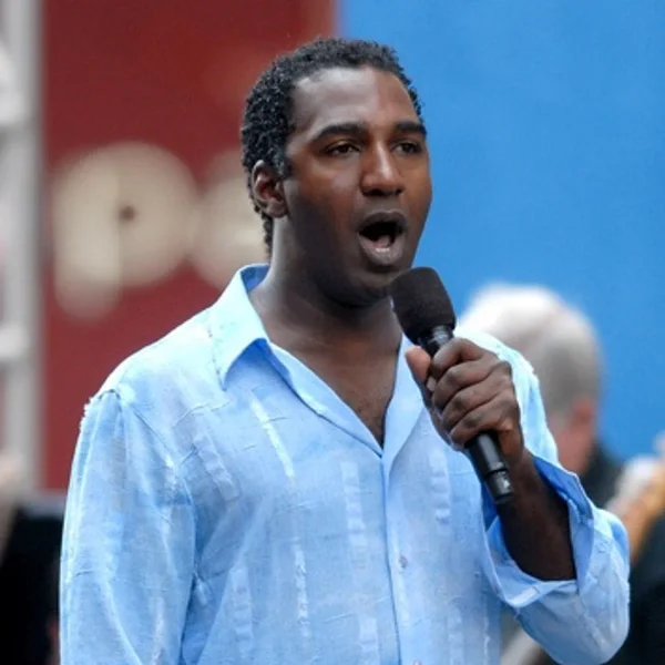 Norm Lewis