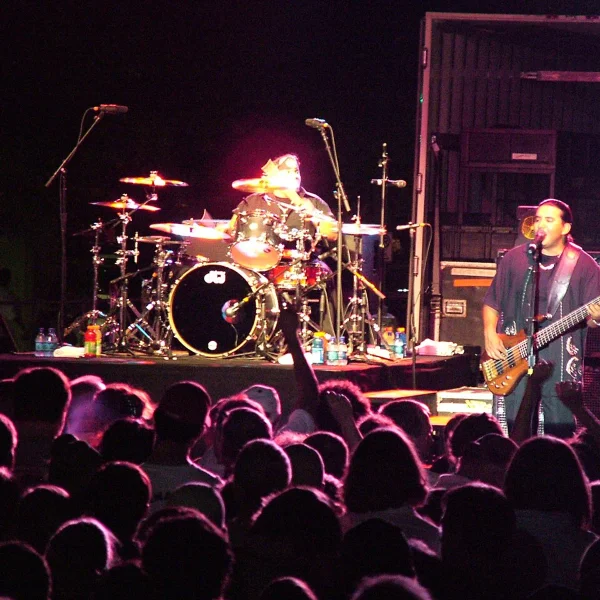 Los Lonely Boys