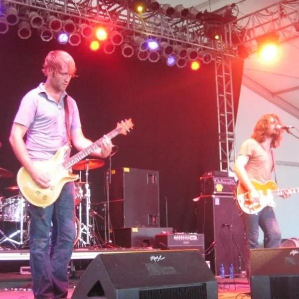 Minus the Bear