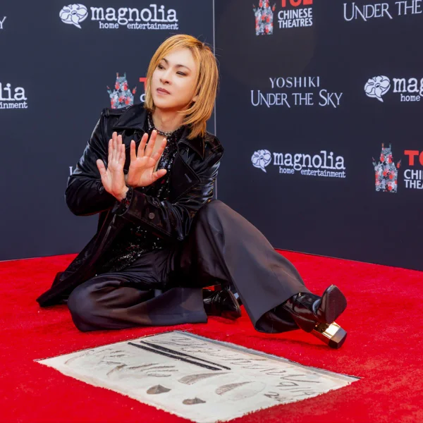 YOSHIKI
