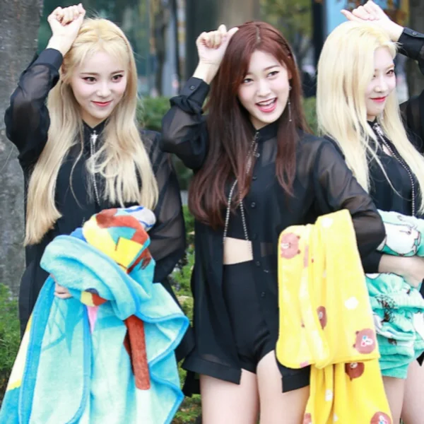 ODD EYE CIRCLE
