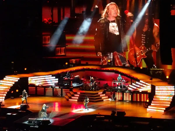 Guns N’ Roses at MetLife Stadium