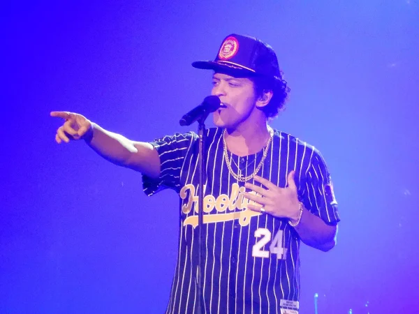 24K Magic World Tour, Lille