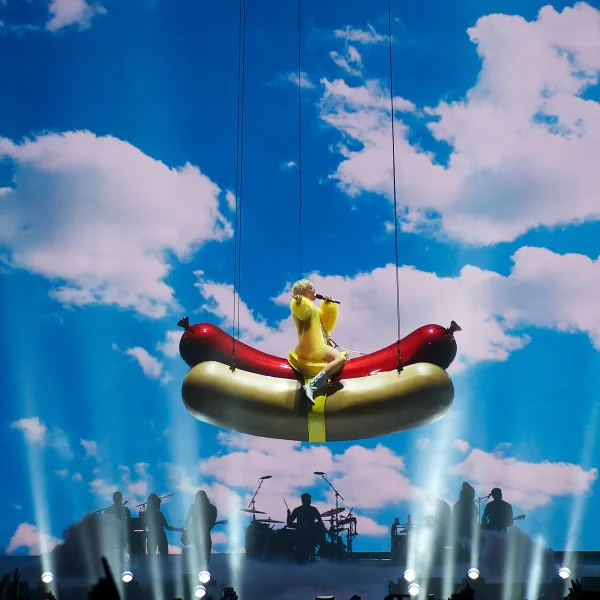 Bangerz Tour: St. Paul