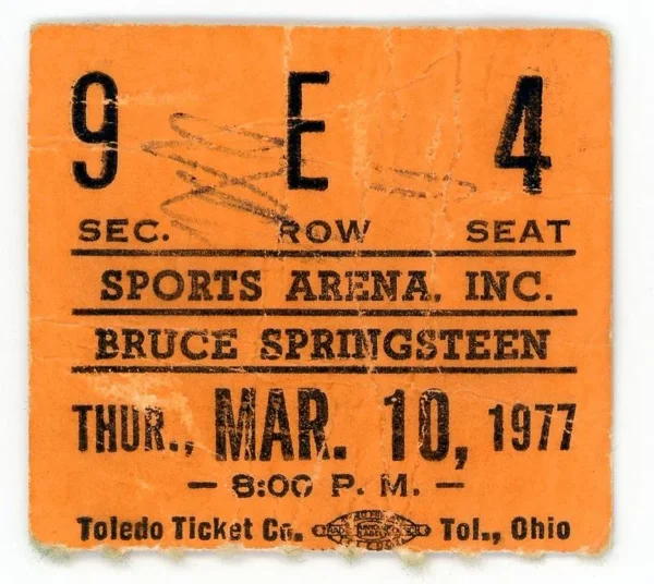 1977‐03‐10: Sports Arena, Toledo, OH, USA