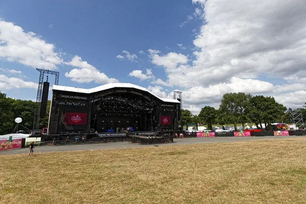 Vieilles Charrues New York 2016 #VCNY16 Featuring M & The Avener