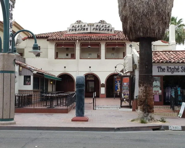 Plaza Theatre