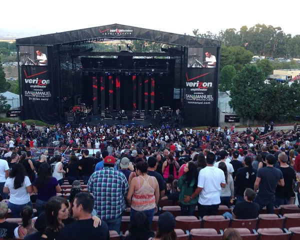 Irvine Meadows Amphitheatre
