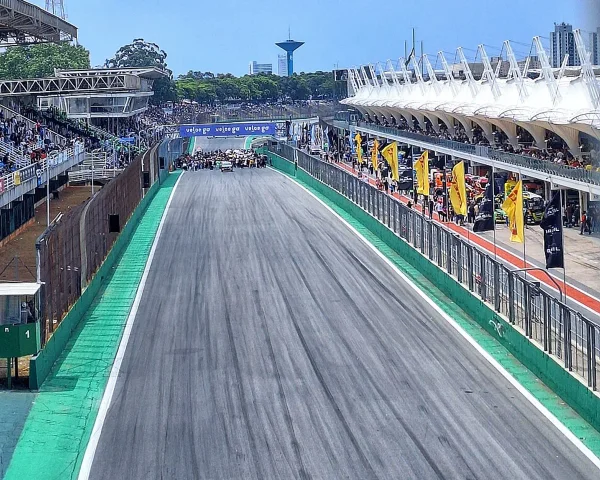 Autódromo José Carlos Pace