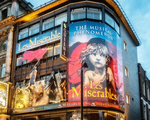 Queen’s Theatre
