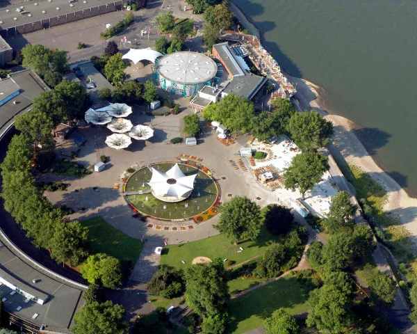 Tanzbrunnen